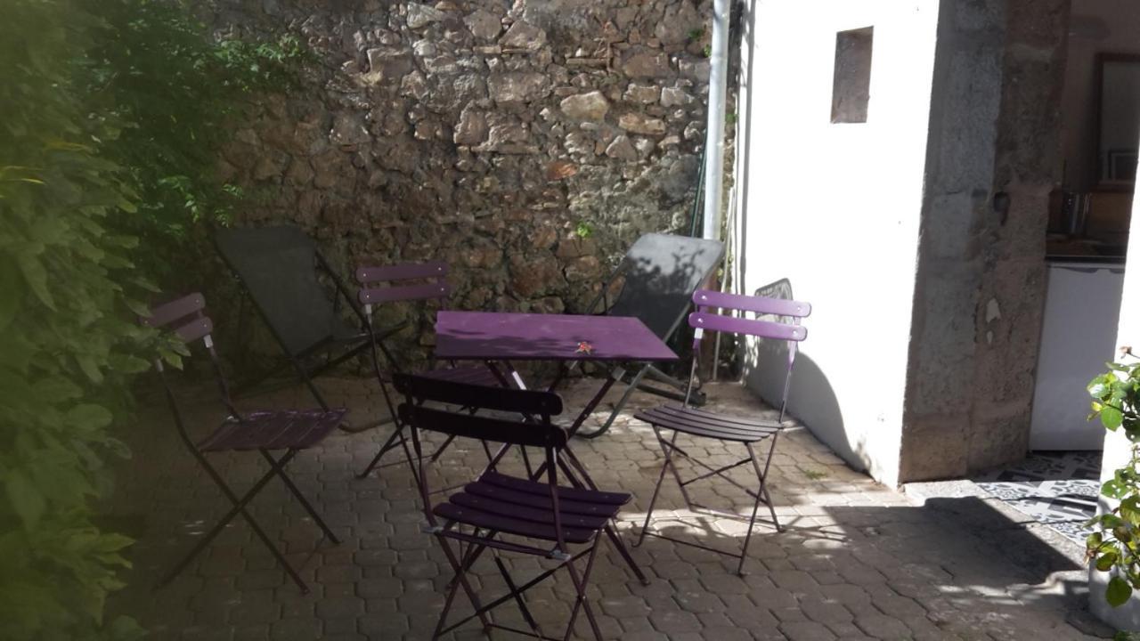 Caraussane Caractere Terrasse Sur Jardin Et Wifi Via Fibre En Coeur De Ville Sete Exterior photo